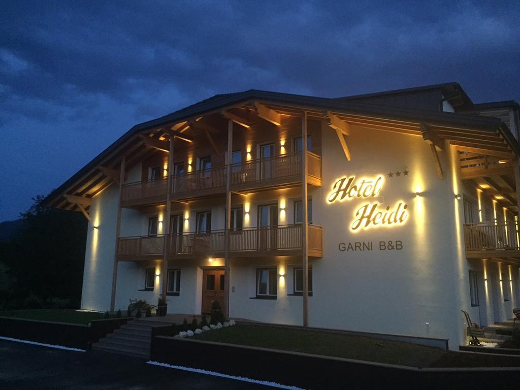 B&B Hotel Heidi Dobbiaco Exterior foto